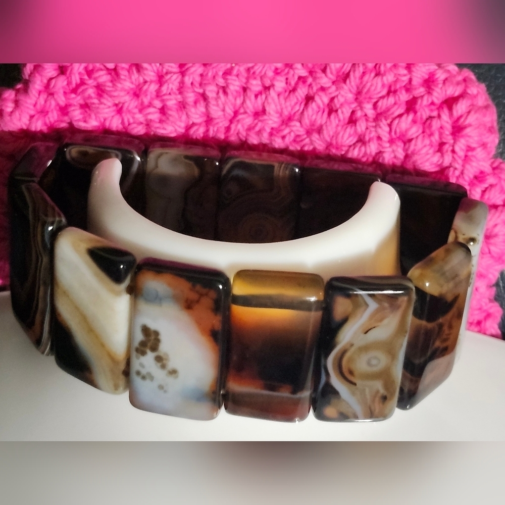 Elegant Brown Agate Bracelet Unisex Item# 175 - Picture 2 of 4